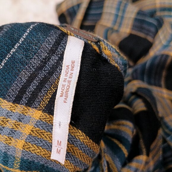 Free People Women's Its the Good Life Plaid Crop Top Long Sleeve Buttons - Picture 7 of 8